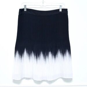 White House black market black and white pleated skirt